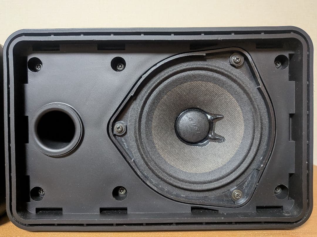 ＢＯＳＥ １０１M Mスピーカー/ ＲＡー１２アンプ