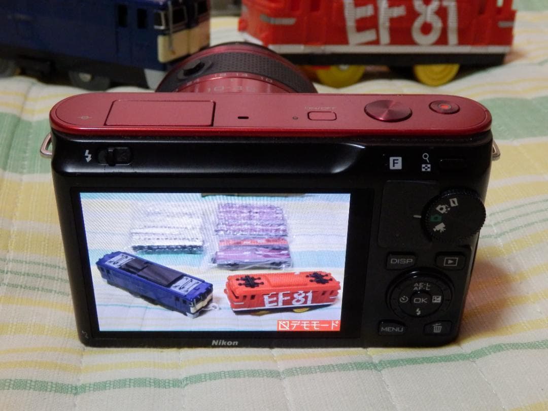 ⭕️動作品❤️完品❤️ニコン1 赤 J1★ミラーレス一眼❌除外GR-N2000等
