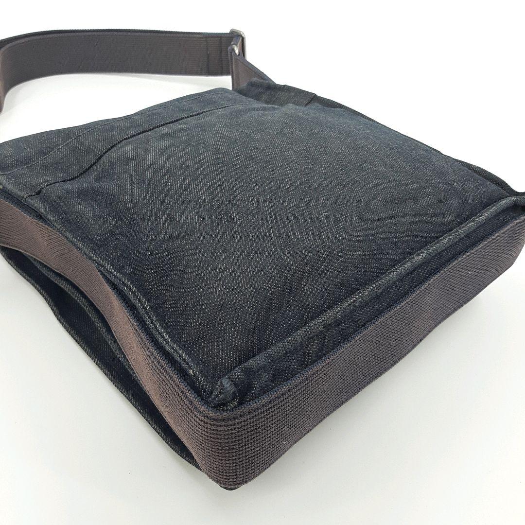 ハンティングワールド　ショルダーバッグ　メッセンジャー　デニム　ブラック