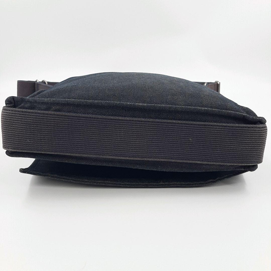 ハンティングワールド　ショルダーバッグ　メッセンジャー　デニム　ブラック