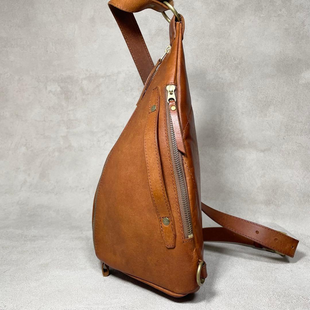 【極美品・廃盤品】ryu ボディーバッグ レザー ショルダーバッグ メンズ 茶