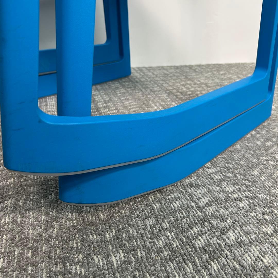 【2脚セット】vitraヴィトラ　tipton ティップトン　スタッキング