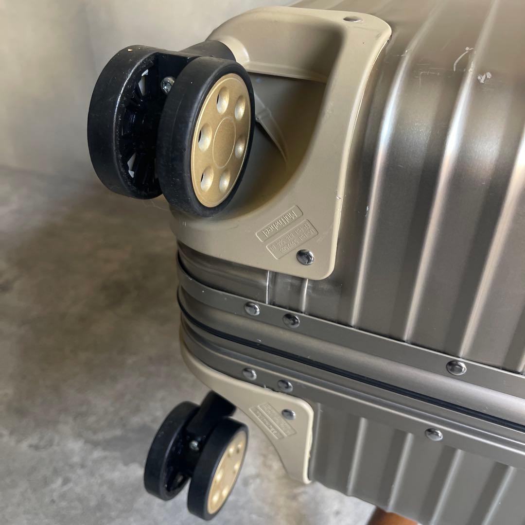 RIMOWA リモワ トパーズ プレミアム チタニウム チェックイン 97L