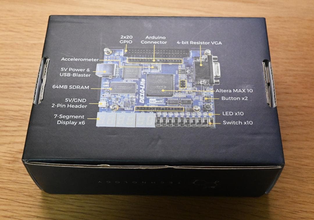 Intel Terasic DE10-Lite FPGA開発ボード