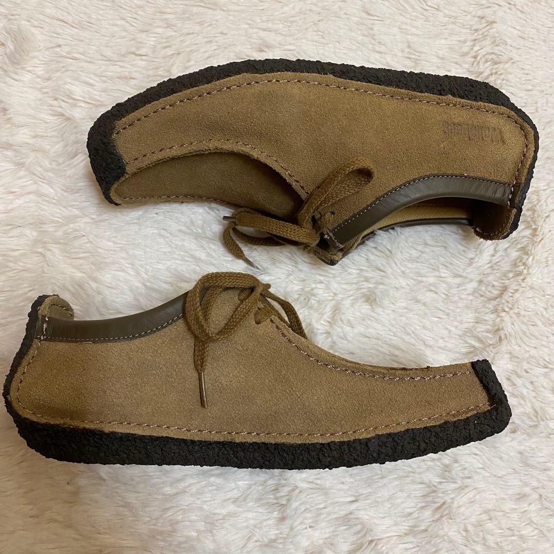 ちっち　クラークス ナタリー　ベージュ　クレープソール　レザー　モカシン