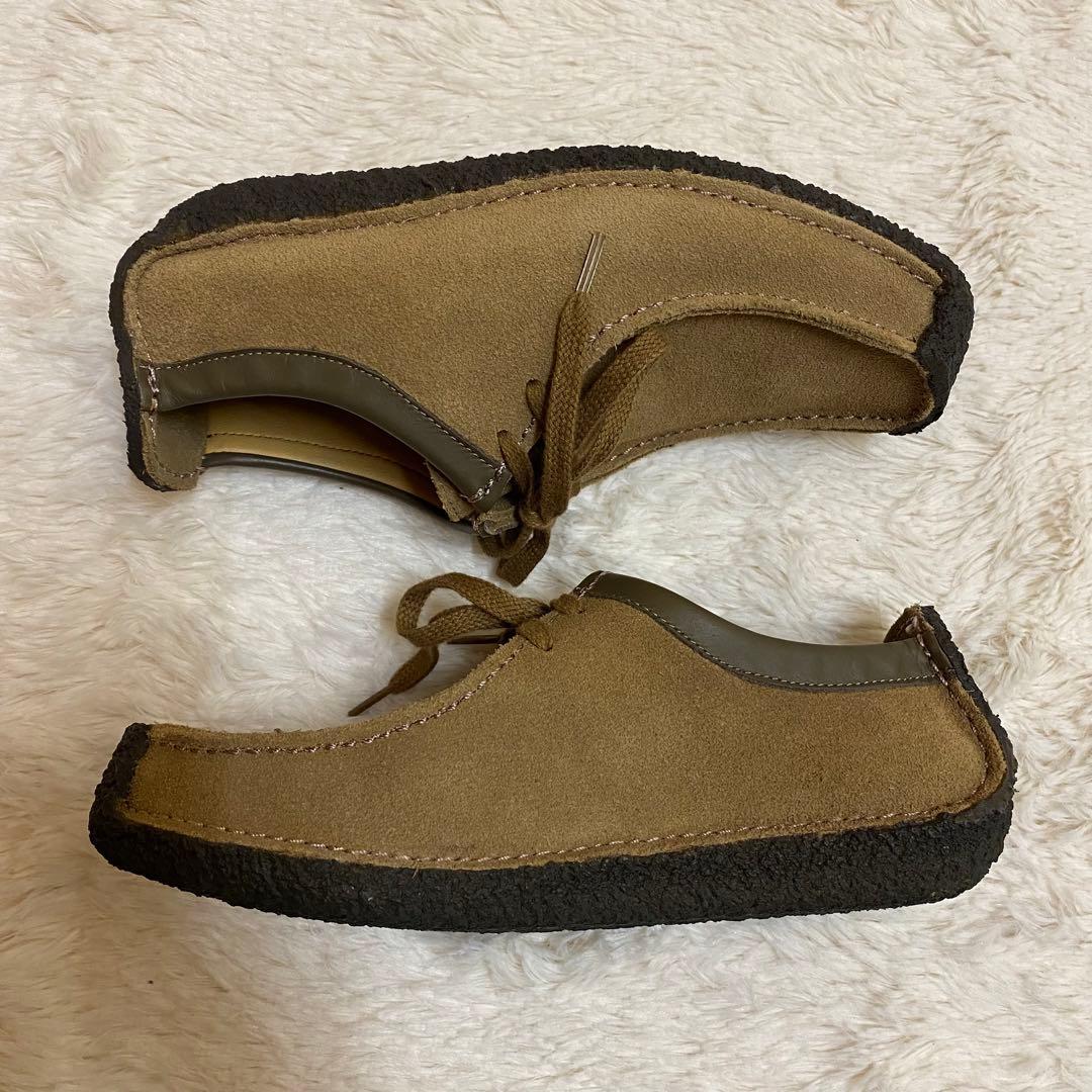 ちっち　クラークス ナタリー　ベージュ　クレープソール　レザー　モカシン