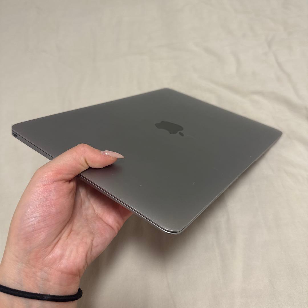 Apple MacBook 12インチ (2017) 本体