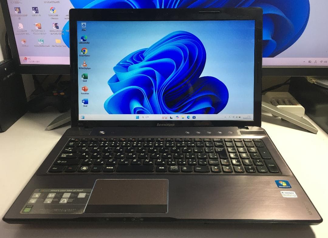 Windowsノート本体 Lenovo IdeaPad Z575 Windows11/ Windows7
