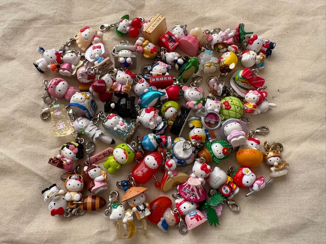 ハローキティ ストラップ 59個セット