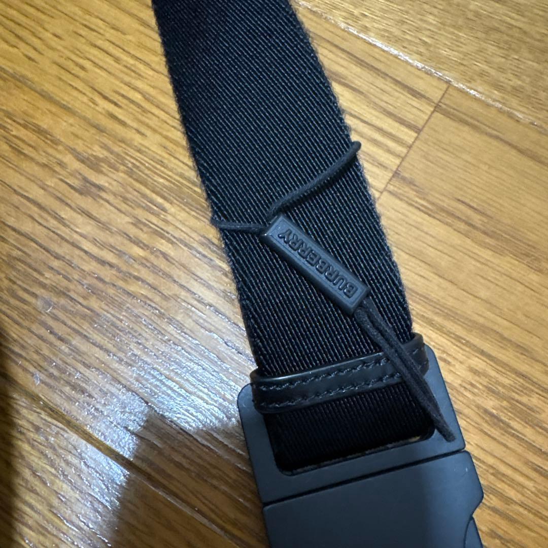 バーバリーボディバッグ