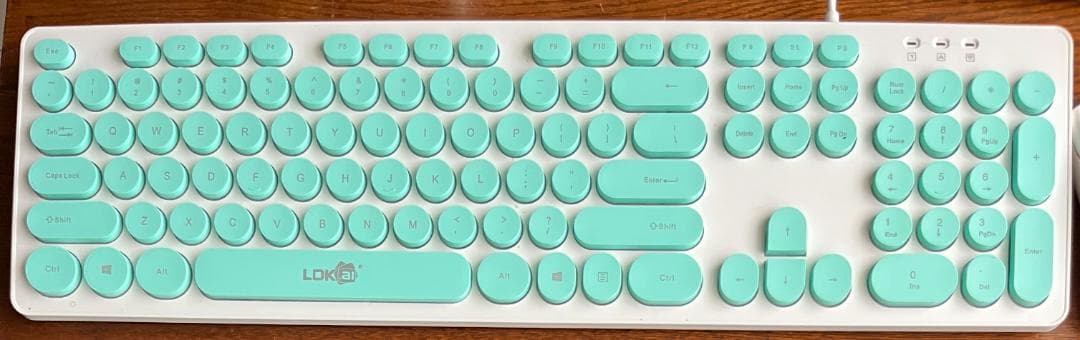 miniパソコン＋ポータブル15㌅モニター他ワンセット