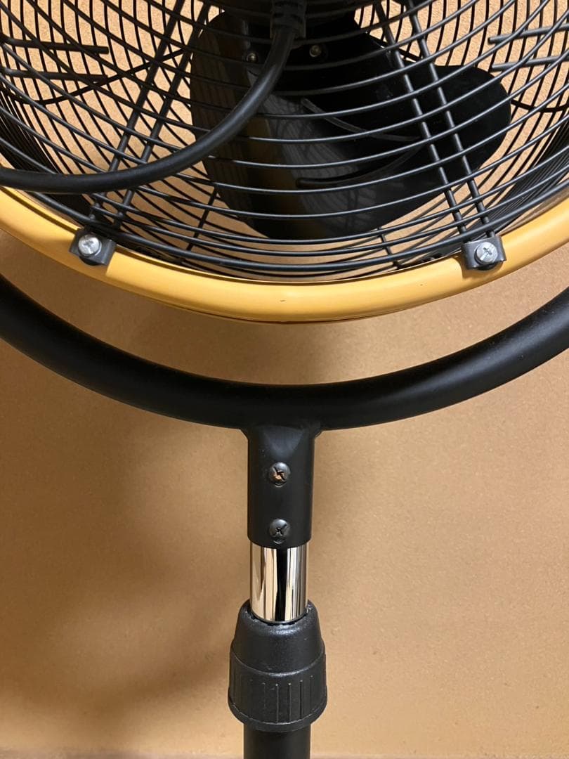 ☆引取限定☆キャタピラー CAT サーキュレーター スタンド式 扇風機 黒・黄