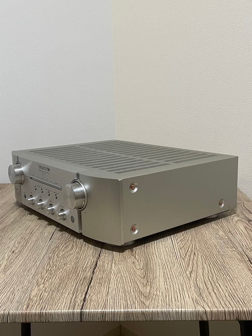 マランツPM8006 プリメインアンプ