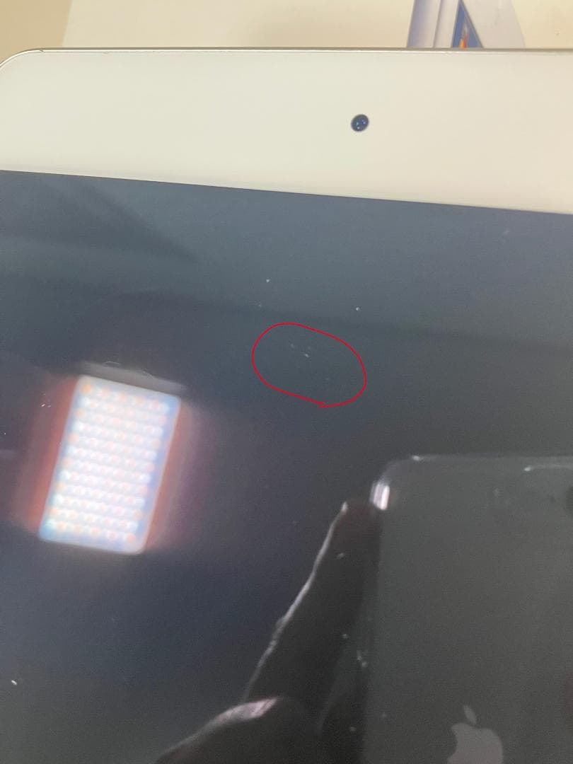 iPad mini5 シルバー 64GB WI-FI カバーガラス付 中古品