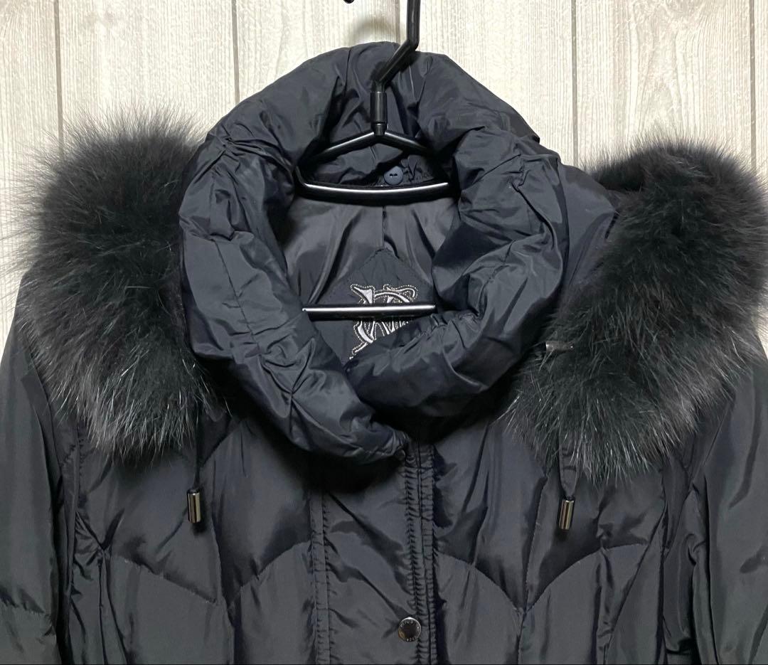 美品　カオリーヌ ダウンコート 高級フォックスファーフード　L