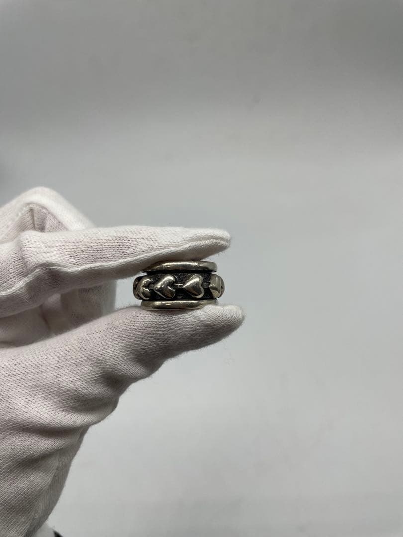 レザーズアンドトレジャーズ リボルビング ハート リング シルバー 925