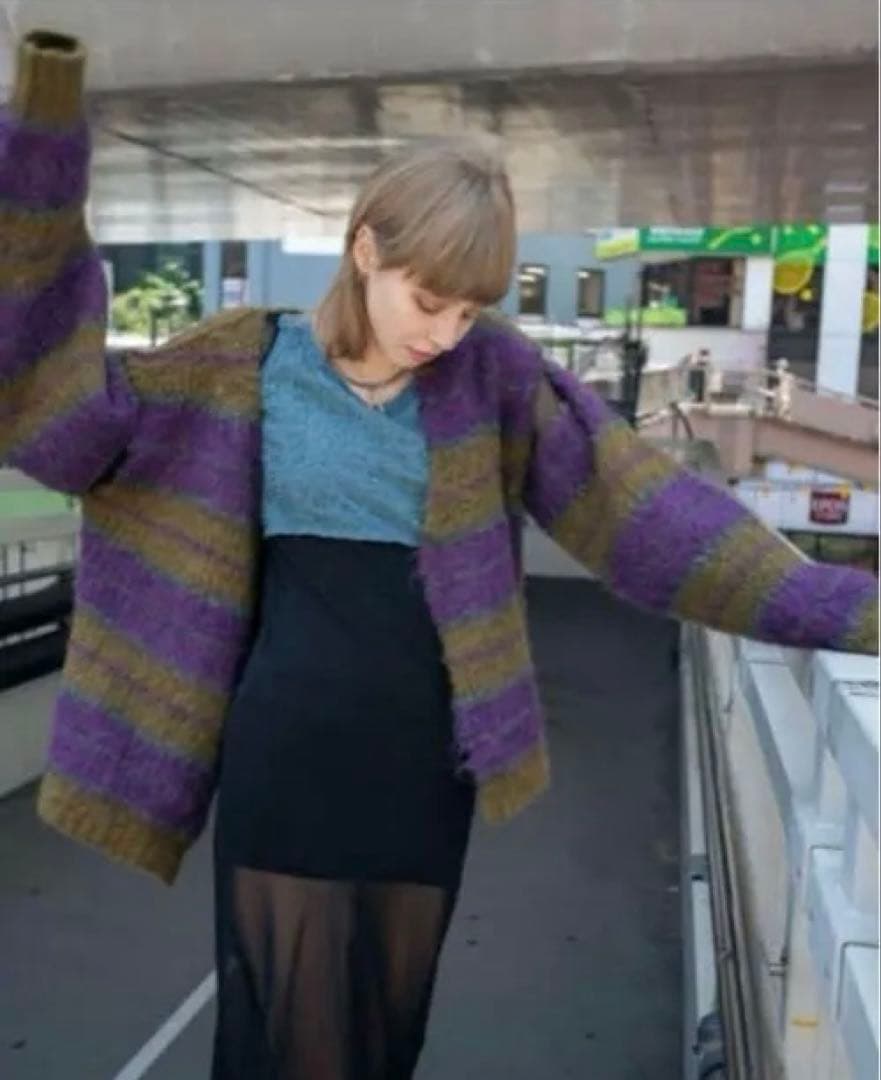 新品タグ付き⭐︎PERVERZE カーディガン　ニット