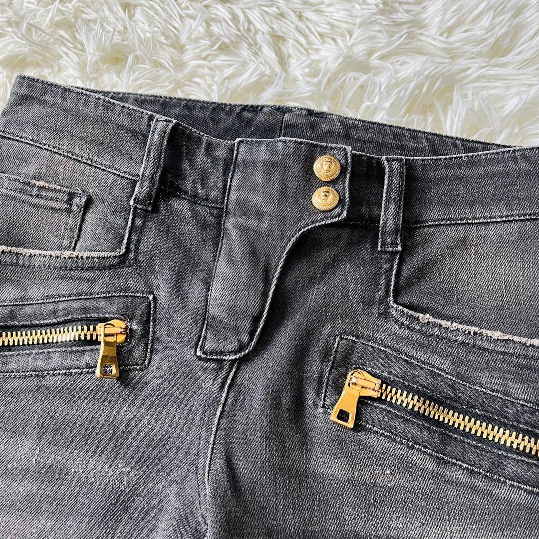 【新品タグ付き✨】バルマン　デニムパンツ　バイカーパンツ　蛇腹　金ボタン　黒