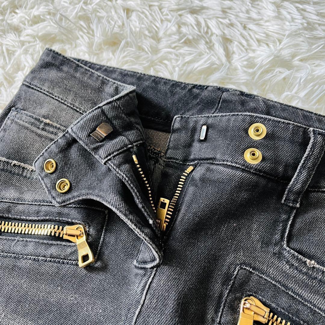 【新品タグ付き✨】バルマン　デニムパンツ　バイカーパンツ　蛇腹　金ボタン　黒