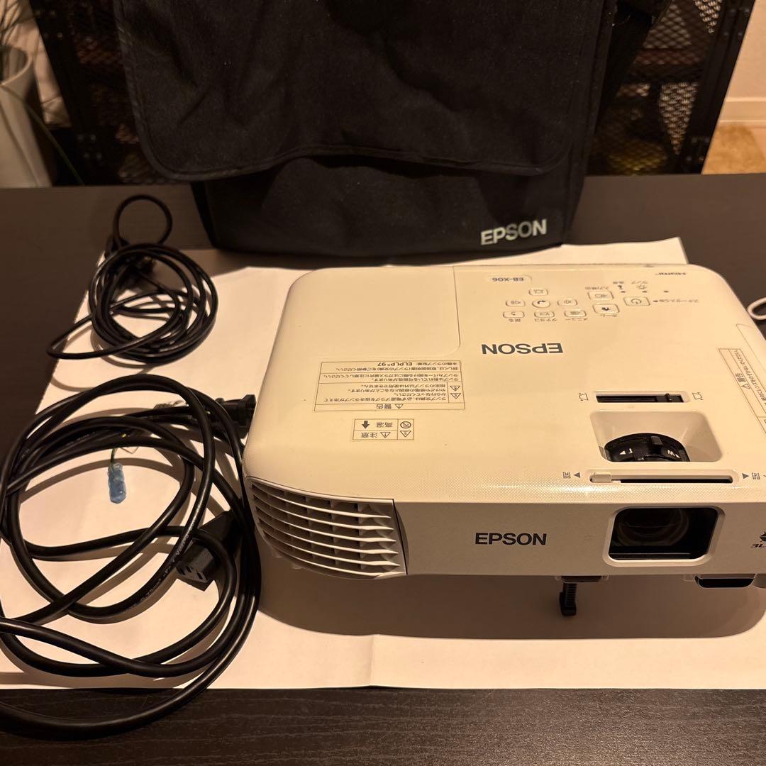 エプソンプロジェクター EB-X06アップル純正変換ケーブル・HDMIケーブル付