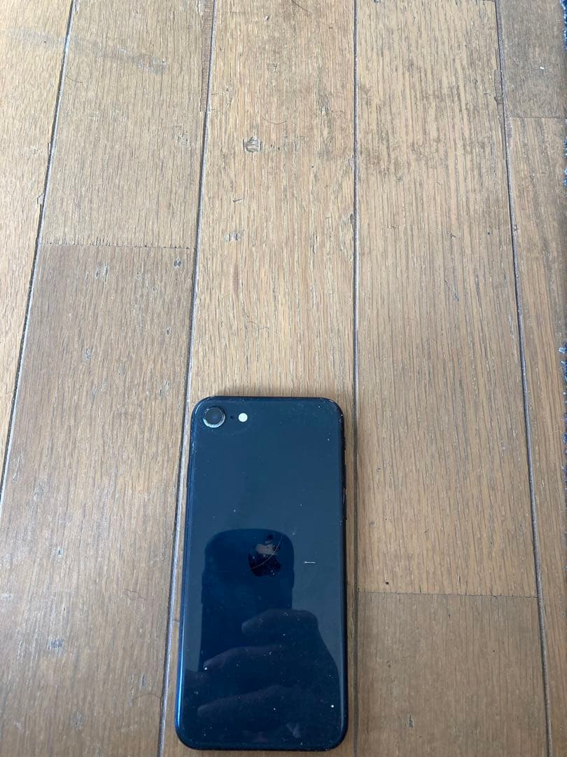 iPhone se2 64G ※ホームボタン使用不可