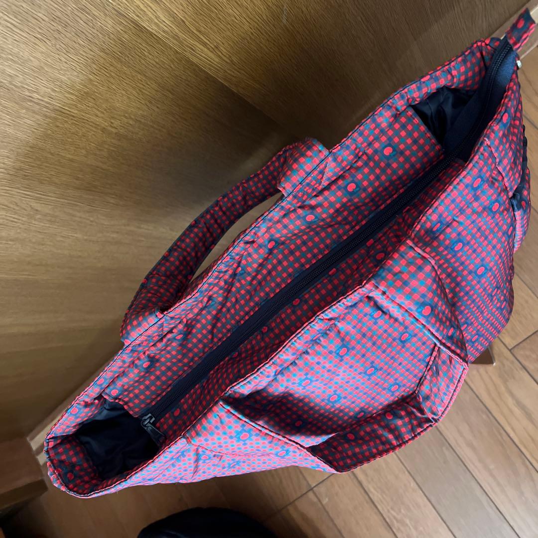 美品 familiar ファミリア マザーズバッグ トートバッグ りんご