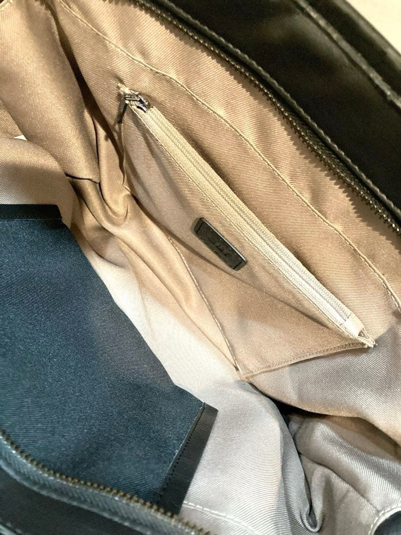 【美品】ear PAPILLONNER エンボスボストンバッグ Lサイズ　黒