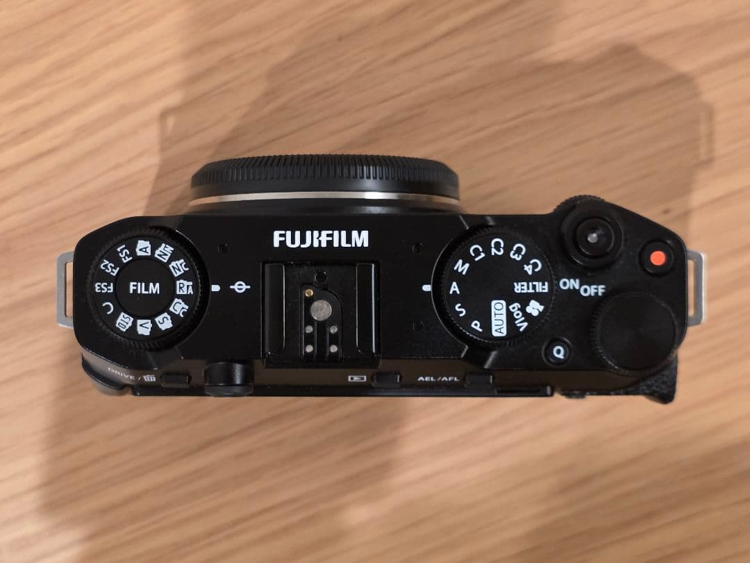 FUJIFILM X-M5 ミラーレスカメラ