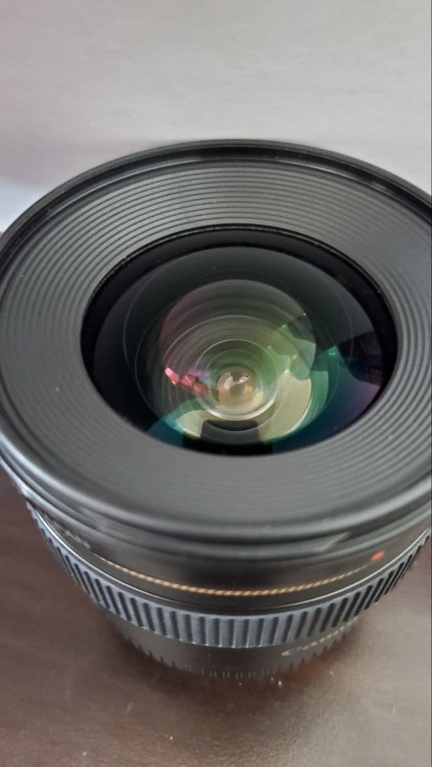 Canonキャノンレンズ EF 20mm f2.8