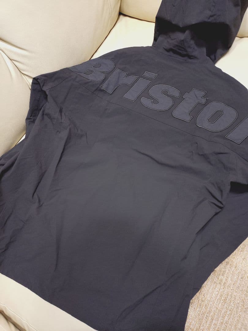 FCRB BIG LOGO WARM UP JACKET ソフ　ブリストル