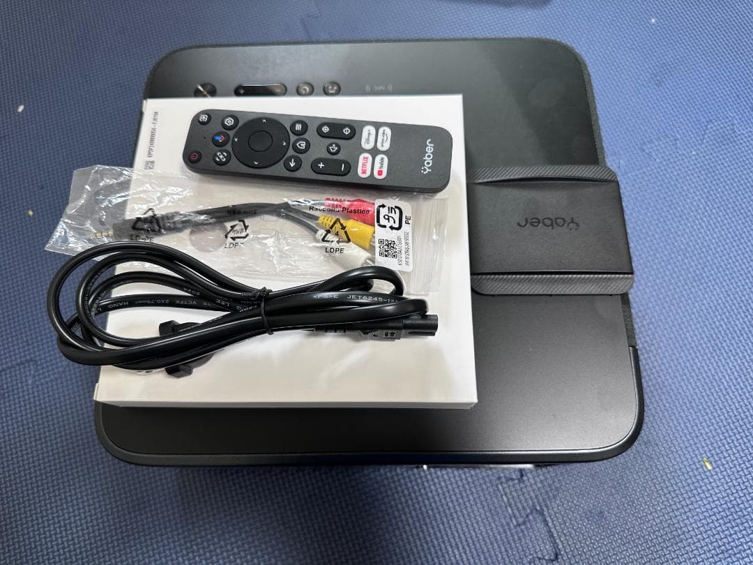 【美品】Yaber K2s 家庭用プロジェクター