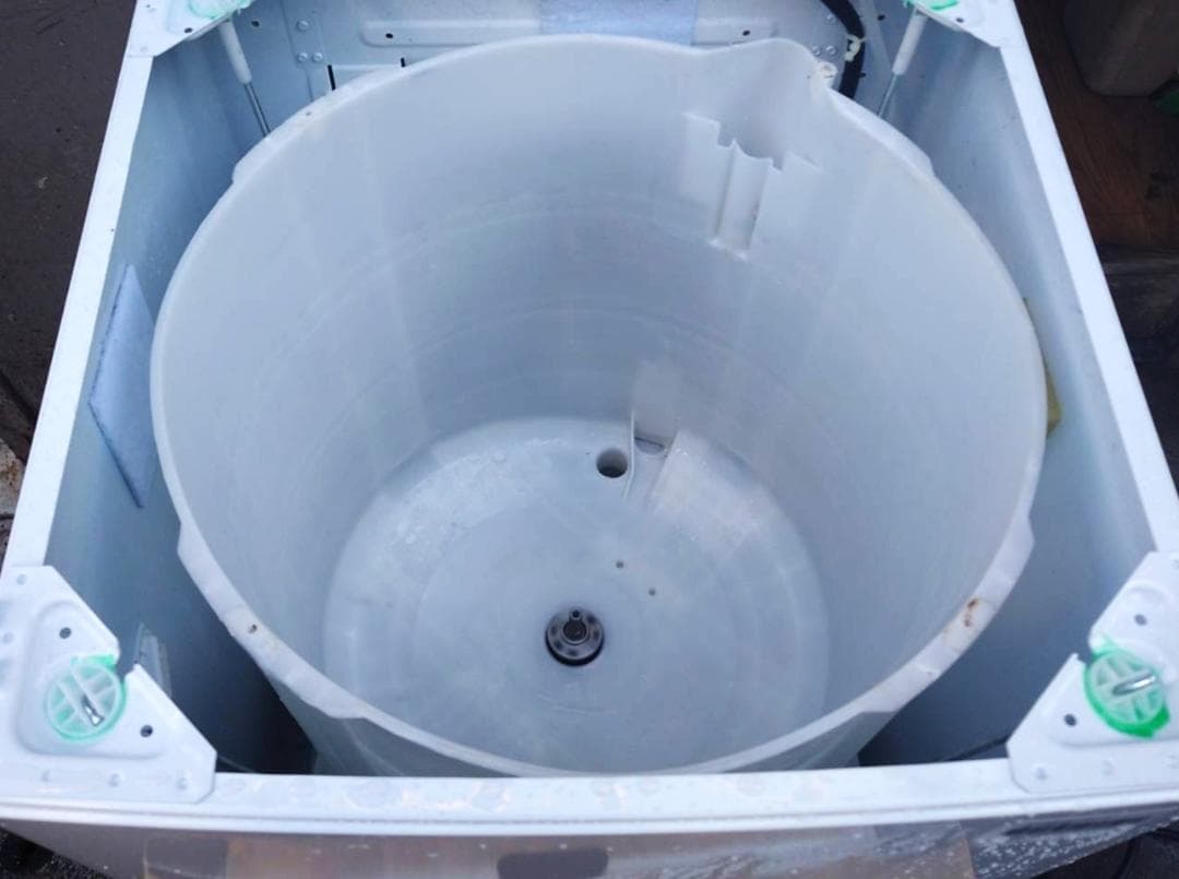 ★エリア内送料無料　分解清掃済　comfee CAC06W70U/EWW-JP★