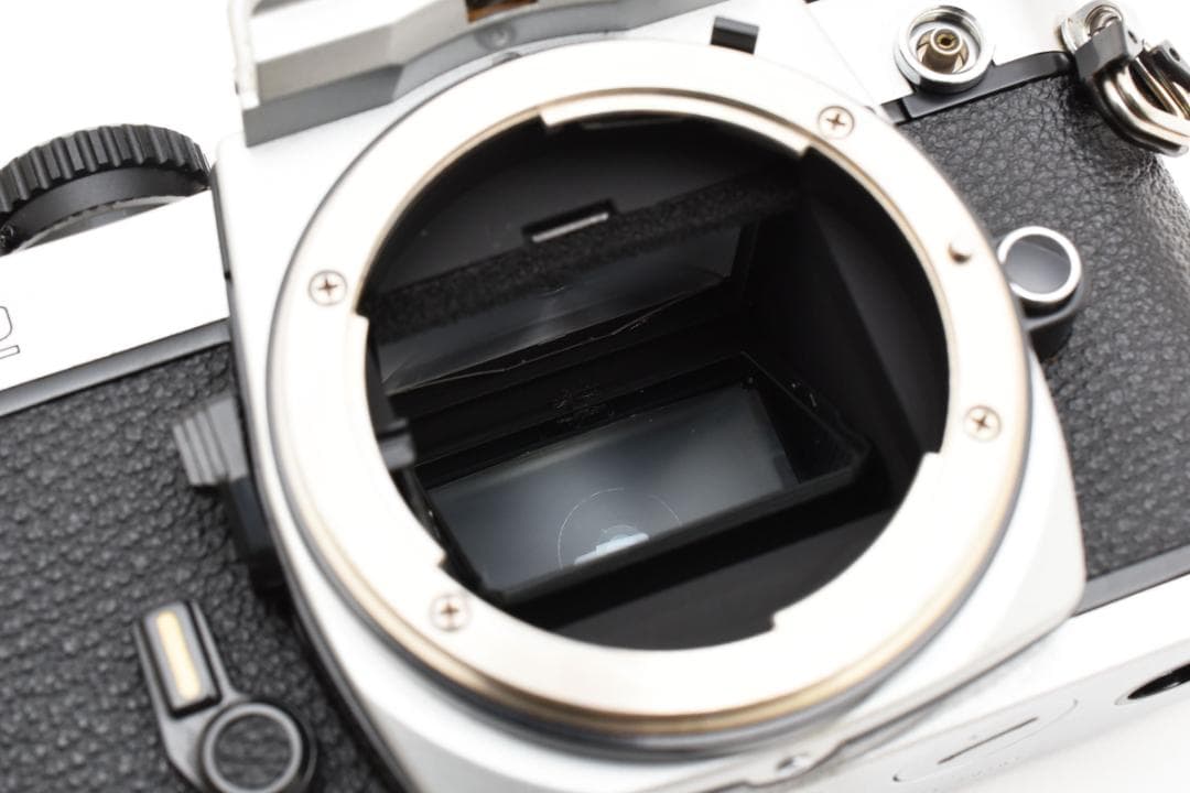 超美品 ニコン NEW FM2 シルバー フィルム モルト新品交換済 B535