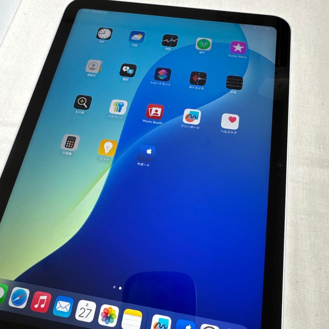iPad(第10世代)　Wi-Fiモデル　64GBシルバー
