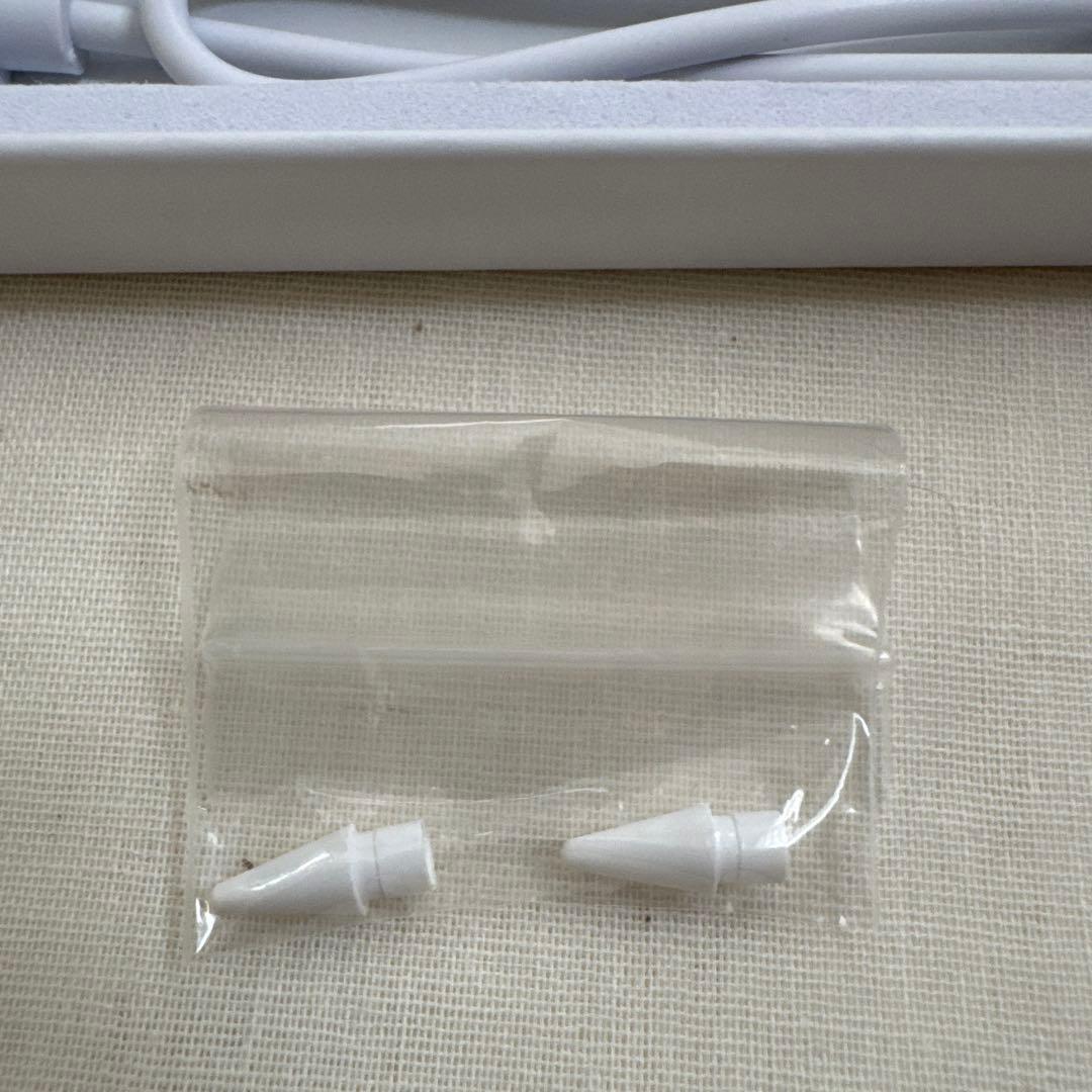 iPad(第10世代)　Wi-Fiモデル　64GBシルバー