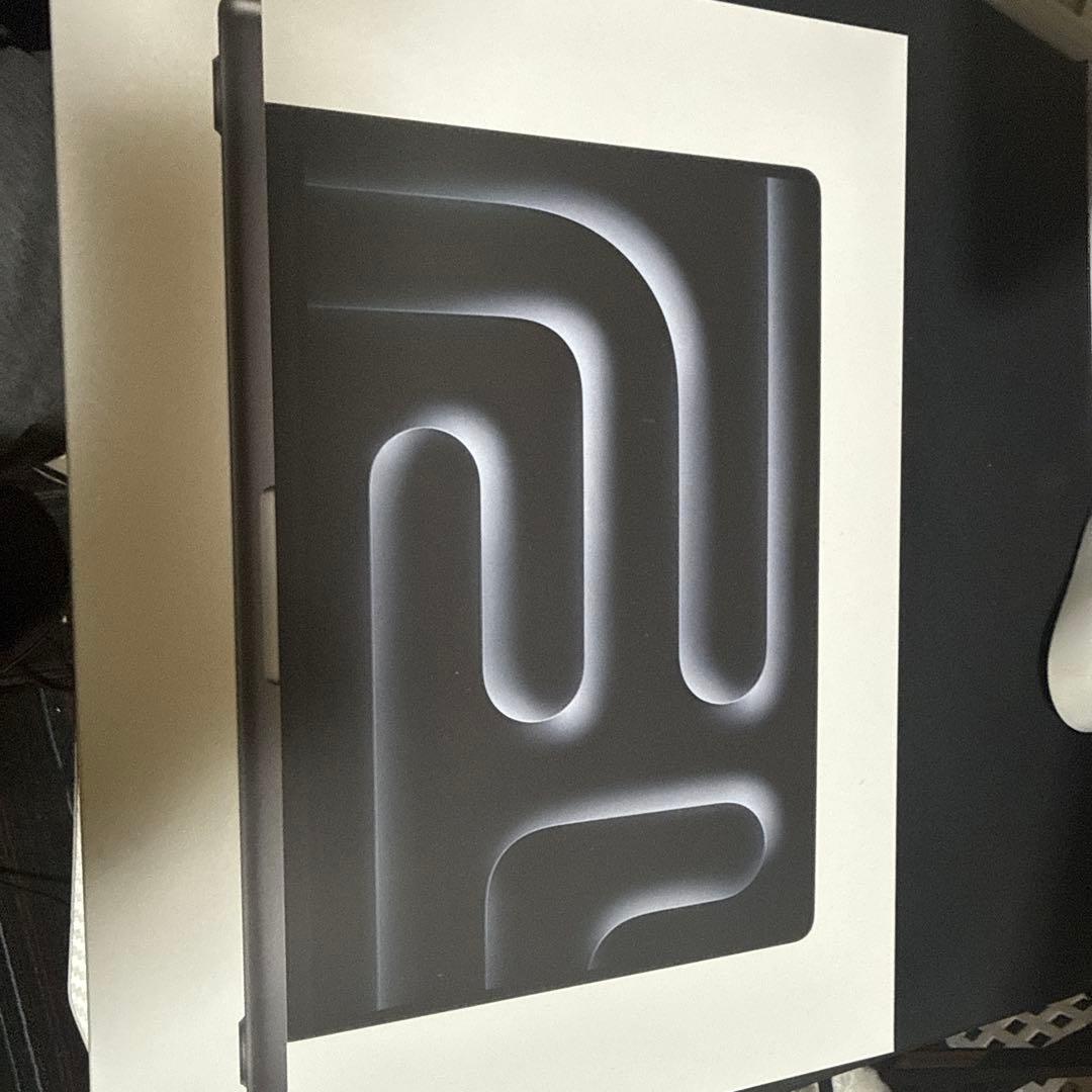 【新品未開封】Apple M4 MacBook Pro 14インチ