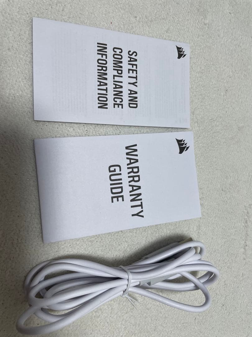 Corsair K70 PRO TKL ホワイトキーボード 本体