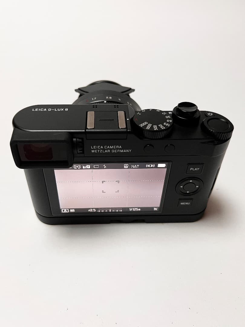 Leica ライカ -Lux 8 純正グリップ/オートレンズキャップ付中古 美品