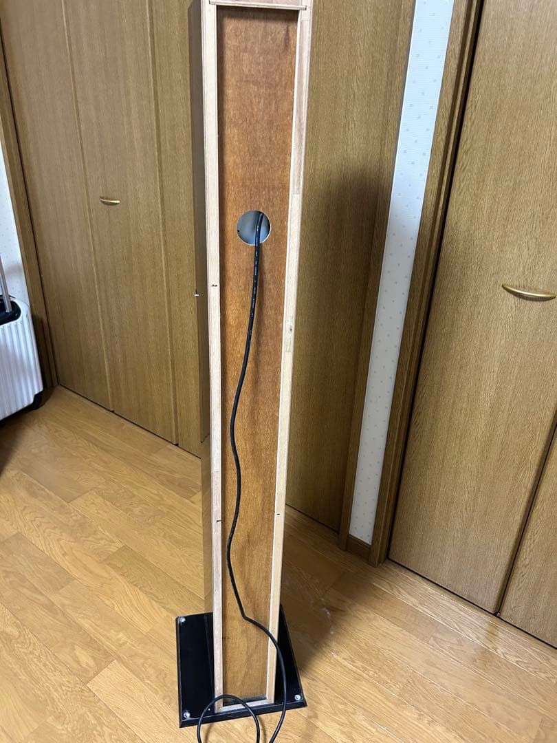 中古両替機・EMS-7+キャビネット付き1000円➡︎100円×10枚