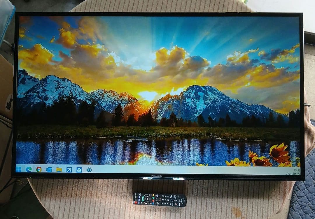 49インチ液晶テレビ Panasonic TH-49E300HT【スタンド無】㊵