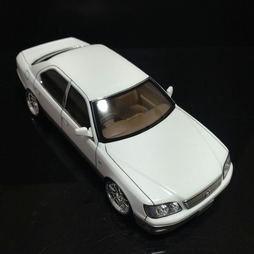 アオシマ UCF21セルシオ後期型 プラモデル完成品