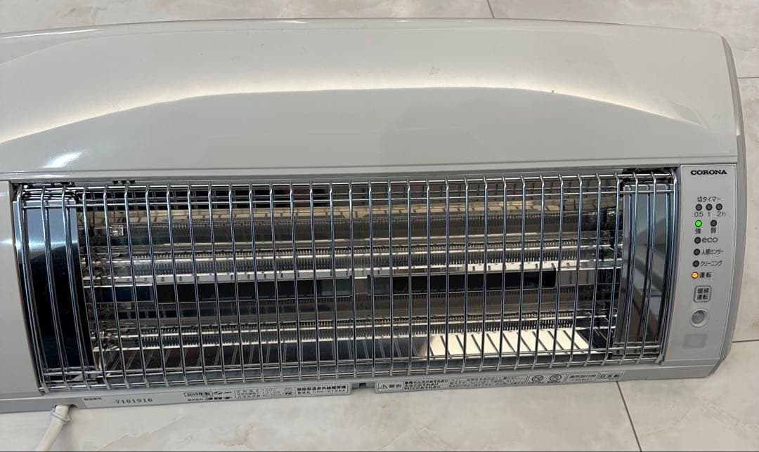 CORONA ウォールヒート　遠赤外線暖房　壁掛け型　コロナ　CHK-C126A