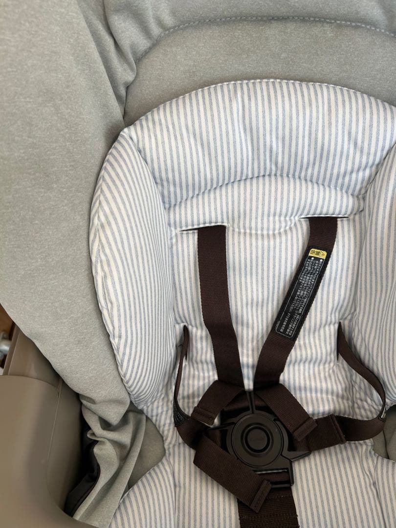 コンビ　スイングベッド&チェアー　手動