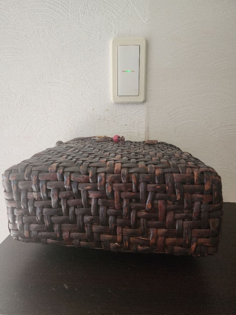 国産山葡萄　アンティークかごバッグ　手作り巾着付き　センソユニコ慈雨等