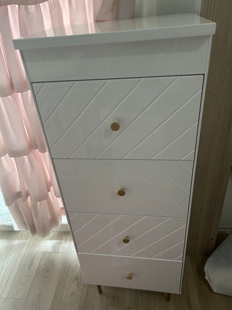 ホワイトドレッサー・鏡台 4引き出し付き　フランフラン