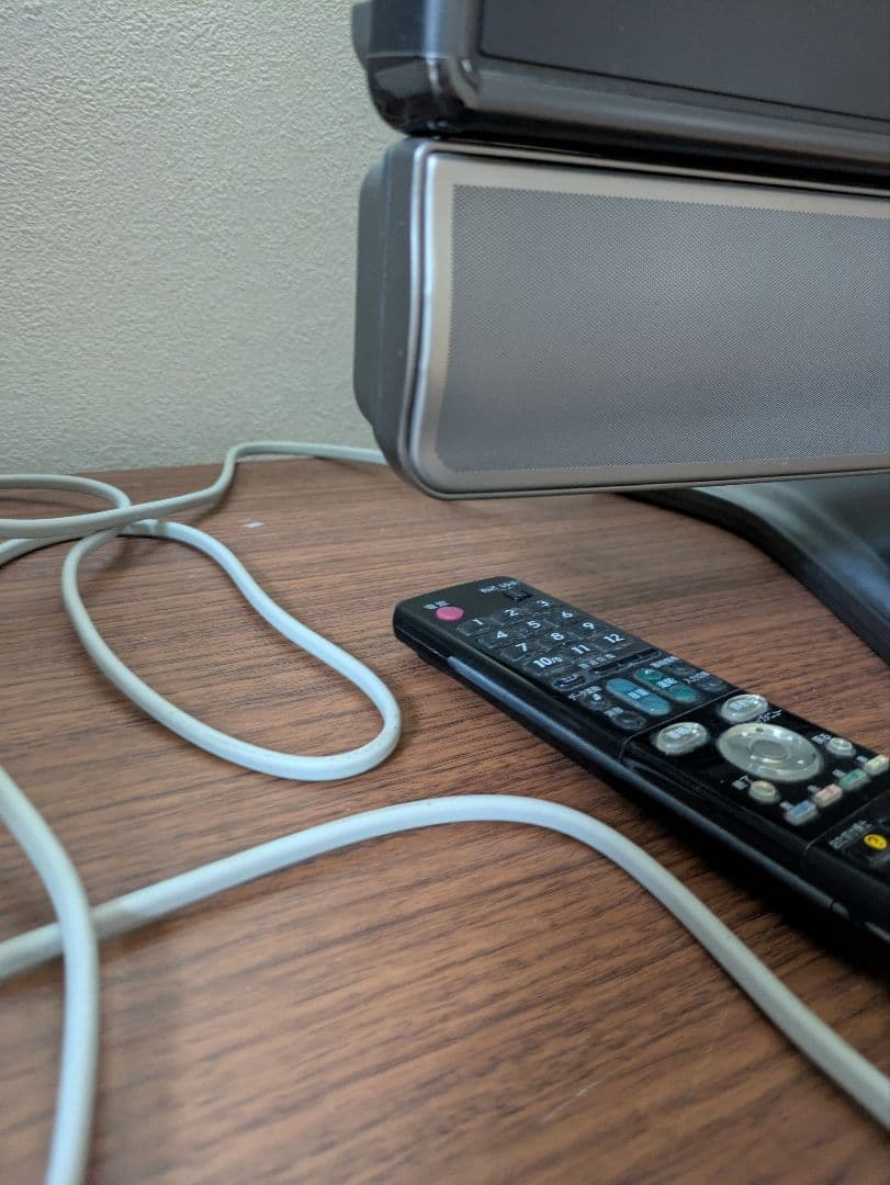 SHARPシャープ　AQUOS液晶テレビ37型　亀山モデル