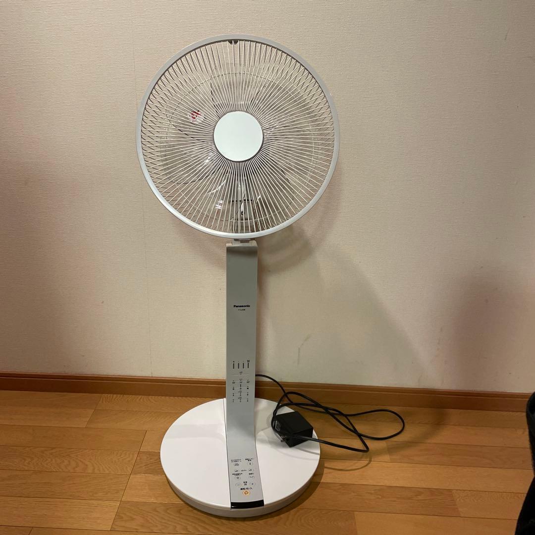 【引き取り限定　愛知県】Panasonic扇風機30cmリビング扇F-CJ328
