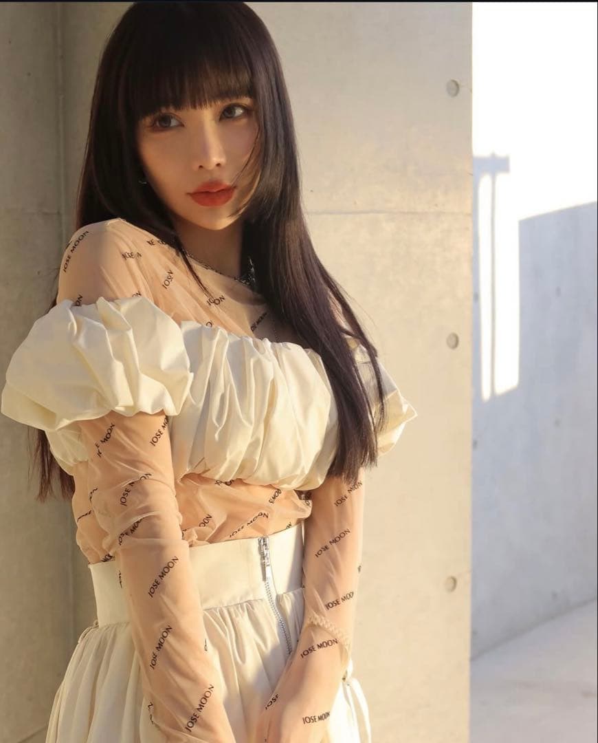 JOSE MOON ギャザーパフスリーブ