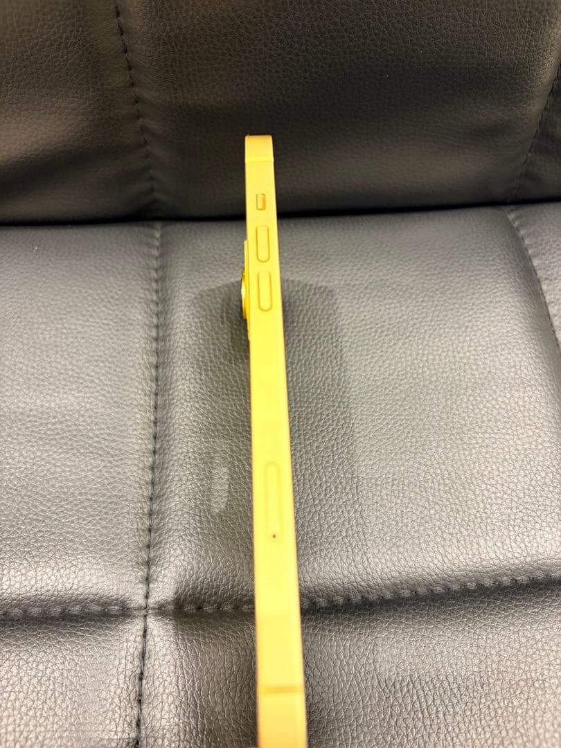 （axetaka2001 ）iPhone 14plus128g本体 イエロ