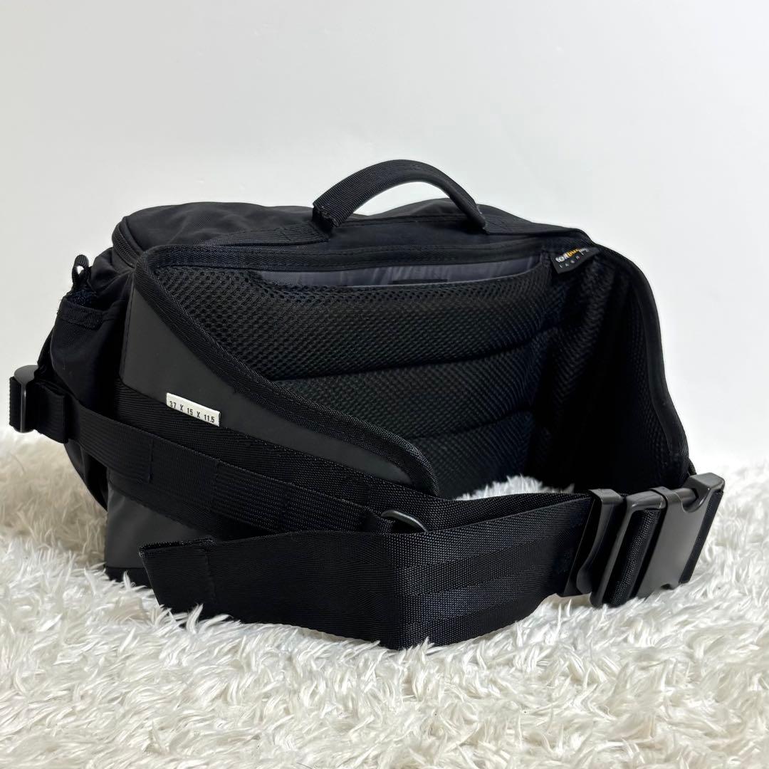 【極美品】 bravo BLOCK ボディウエストバッグ クロスボディ 斜め掛け